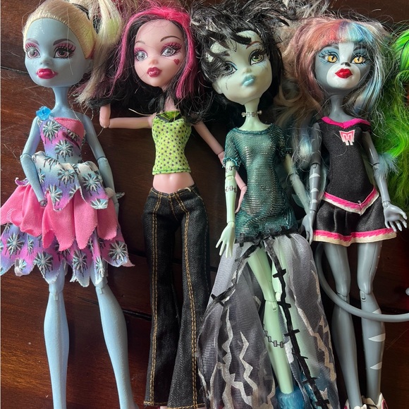 Monster high dolls - Picture 2 of 4